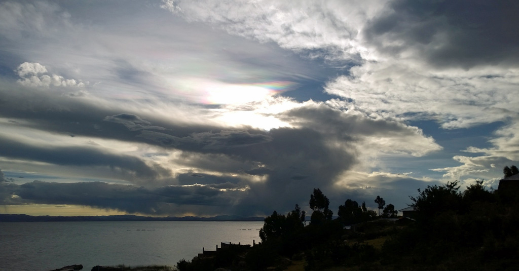 crépuscule-sur-le-lac-Titicaca2