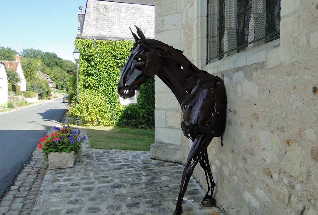 Cheval et église 2