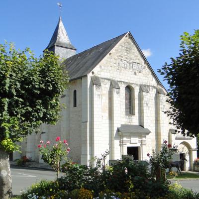 Cheval et église 1