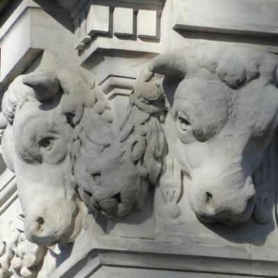 zoom sur pilier du viaduc d'Austerlitz