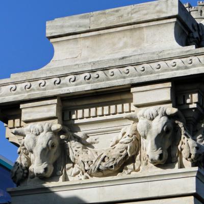 décoration pont ferroviaire