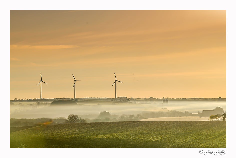 202107-paysage avec éolienne(s)