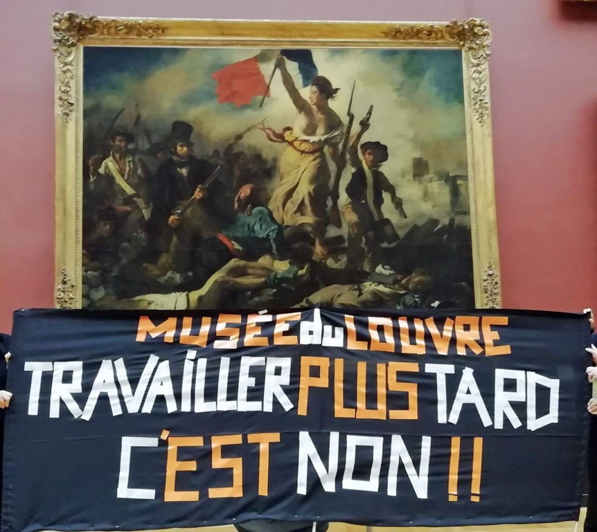 Louvre banderole
