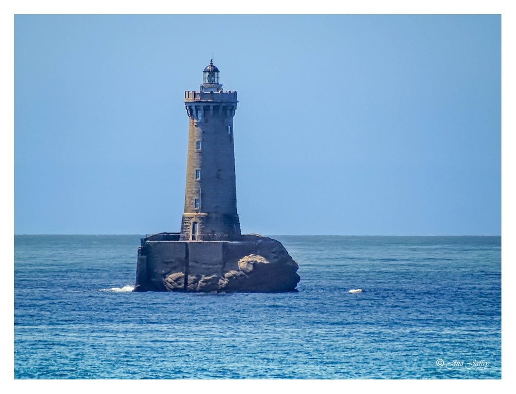 Phare au calme