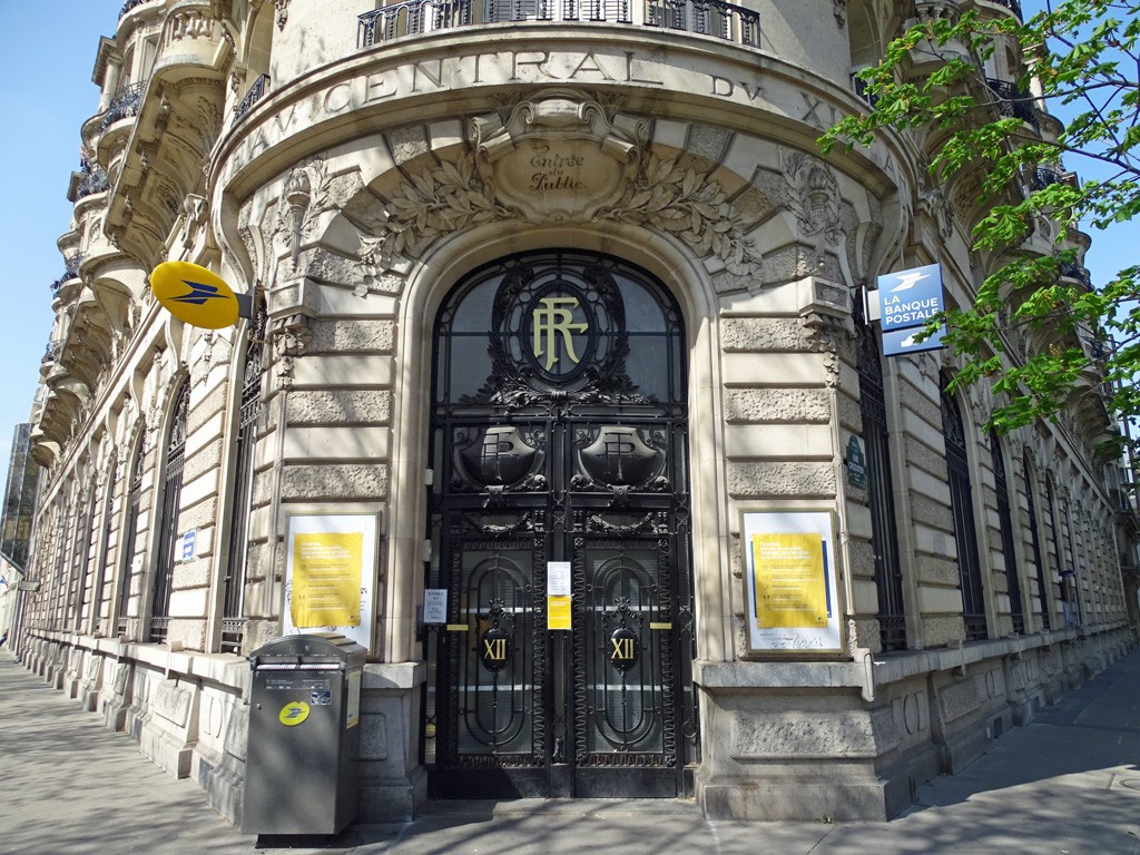 Paris 12, poste8