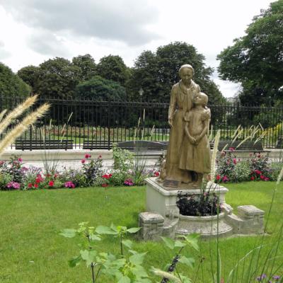 StatueLMb