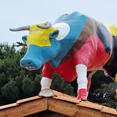 Vache sur toit2